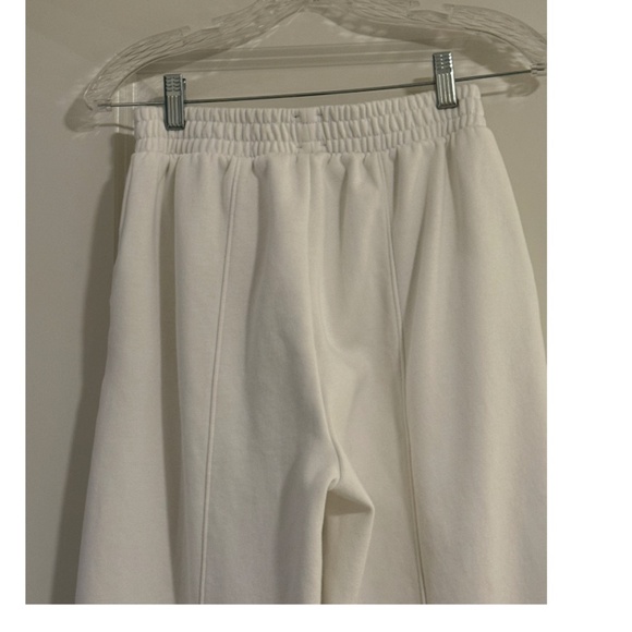 Gap Women’s VintageSoft Baggy Sweatpants - w/pockets - White - Size XS - Picture 14 of 15